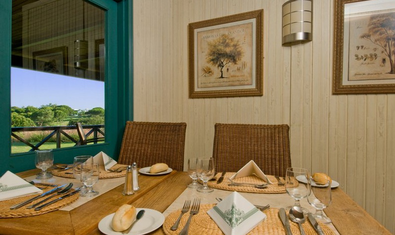 RESTAURANTE LE CLUB Hotel Balaia Golf Village Resort & Golf Albufeira